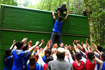 员工春季拓展训练